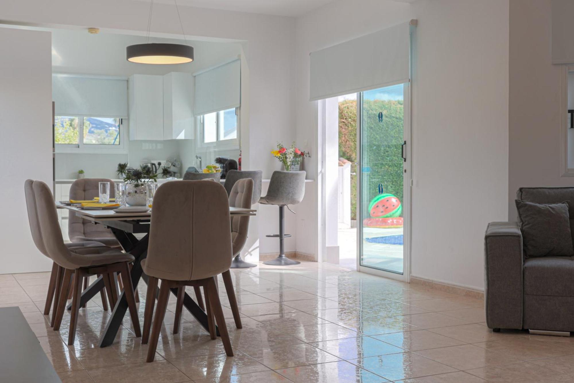 Yolo Villa